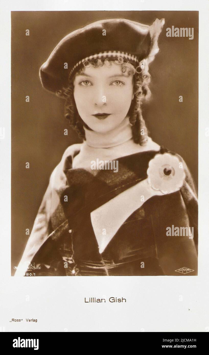 Portrait of Lillian Gish in Annie Laurie (1927) - Silent Hollywood era Stock Photo