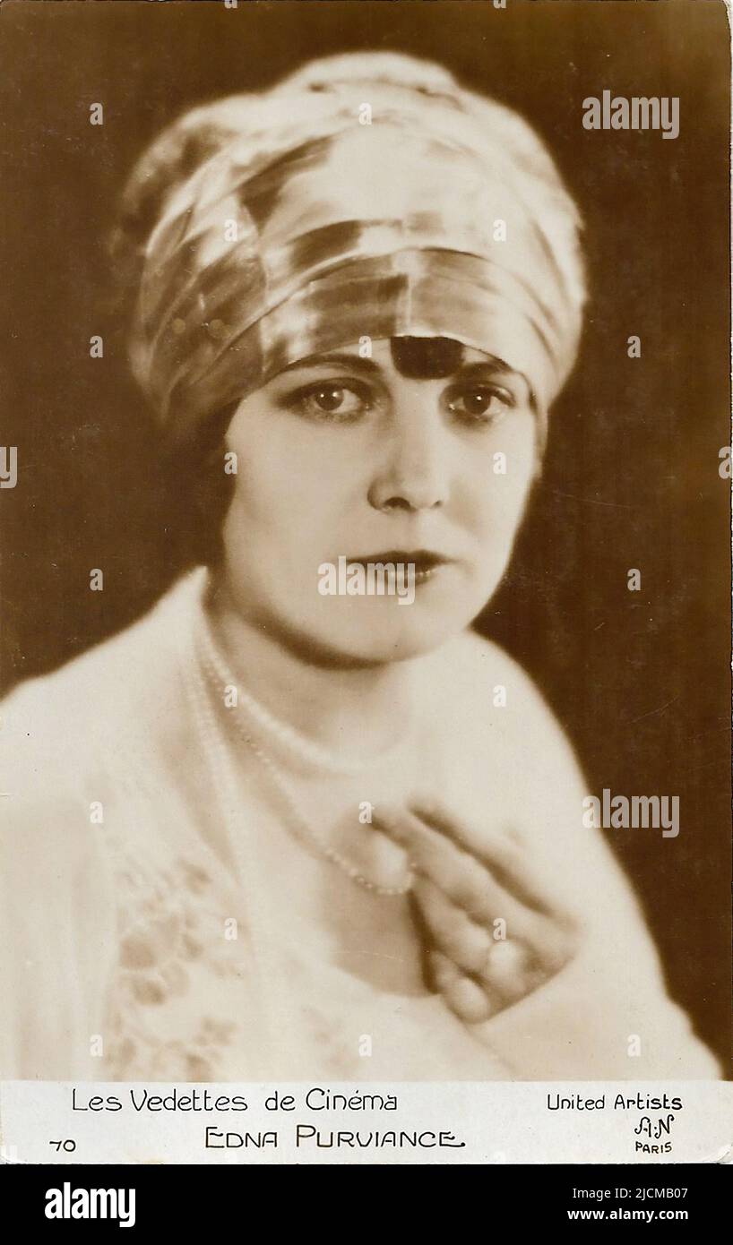 Portrait of Edna Purviance - Silent Hollywood era Stock Photo - Alamy