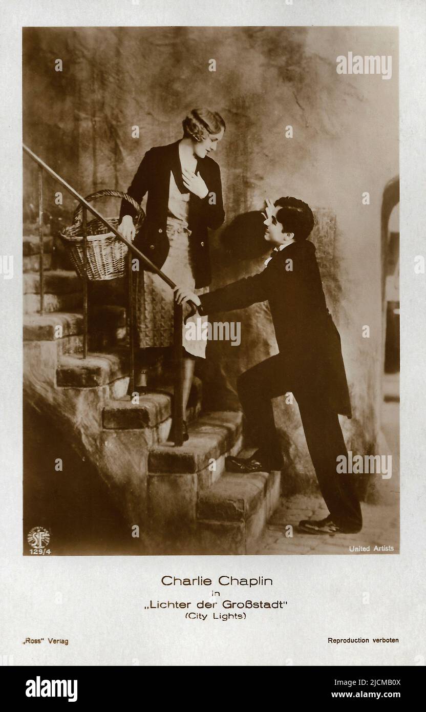 Portrait of Charlie Chaplin and Virginia Cherrill in City Lights (1931) - Silent Hollywood era Stock Photo