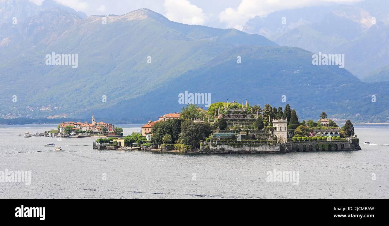 Isola Bella, with Isola dei Pescatori or Isola Superiore, the Borromean Islands, Stresa, Lake Maggiore, Italy Stock Photo