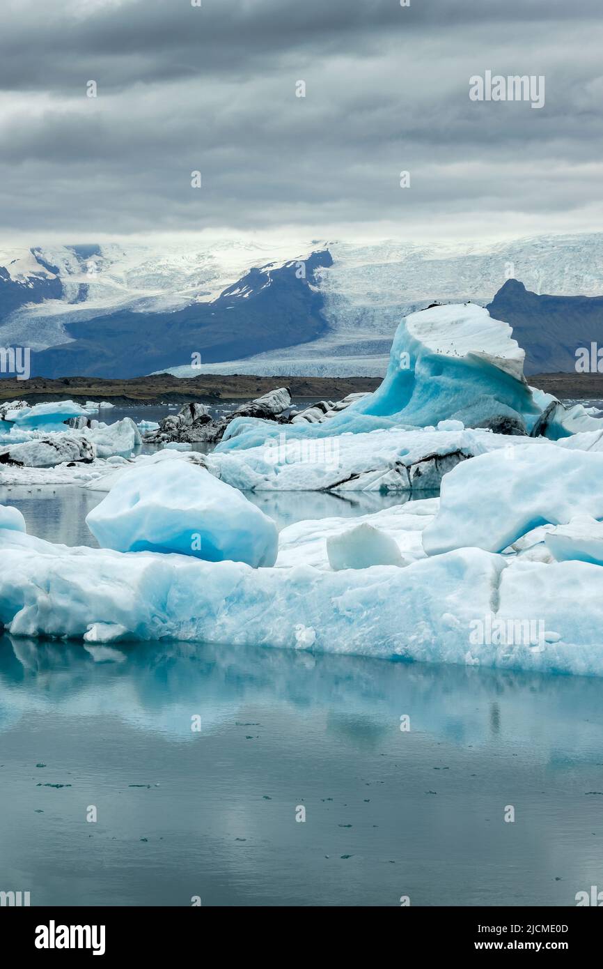 Icebergs in Jokulsarlon glacier lagoon, arctic landscape, Iceland Stock Photo