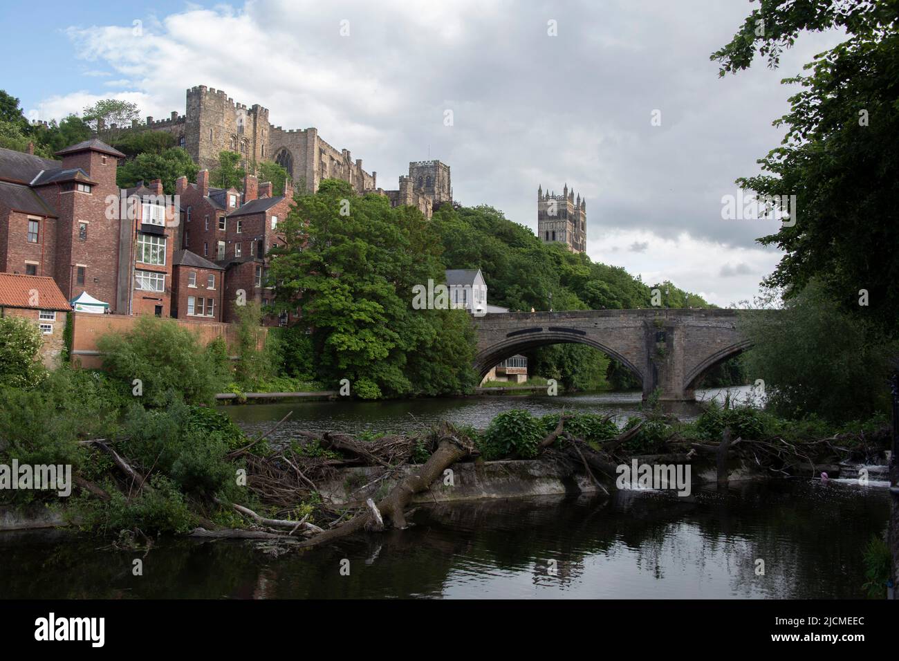 Durham cathedral and castle with the River Wear in the foreground and Framwellgate Bridge, North East England, UK Stock Photo
