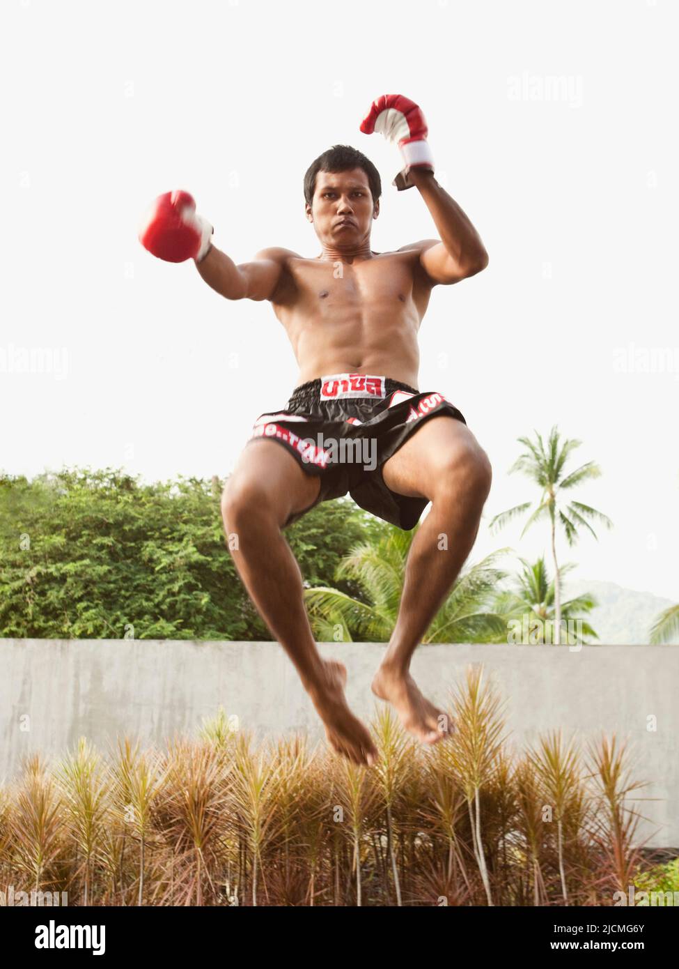 Muay thai phuket hi-res stock photography and images - Alamy