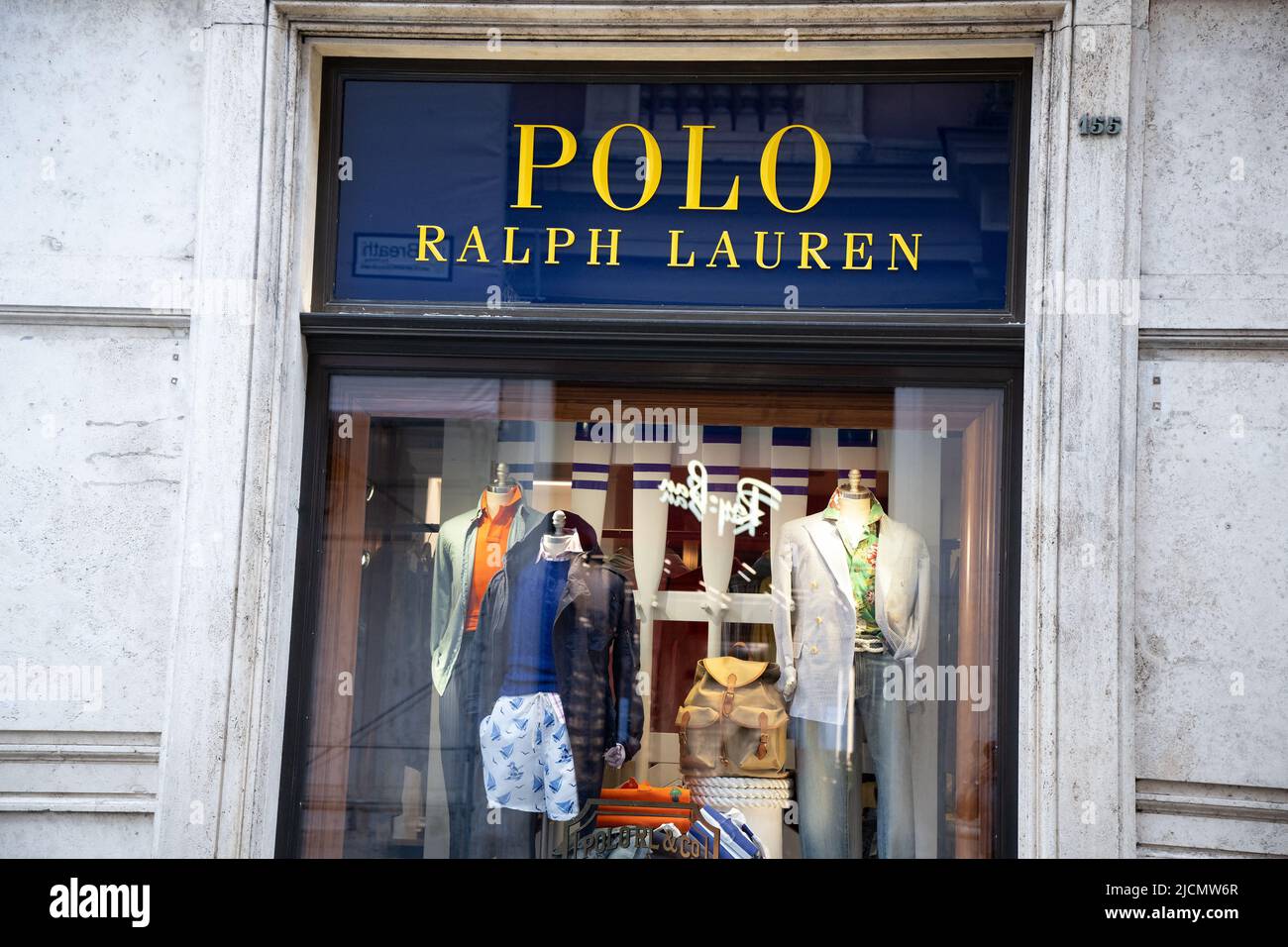 Polo ralph lauren sign hi-res stock photography and images - Page 2 - Alamy