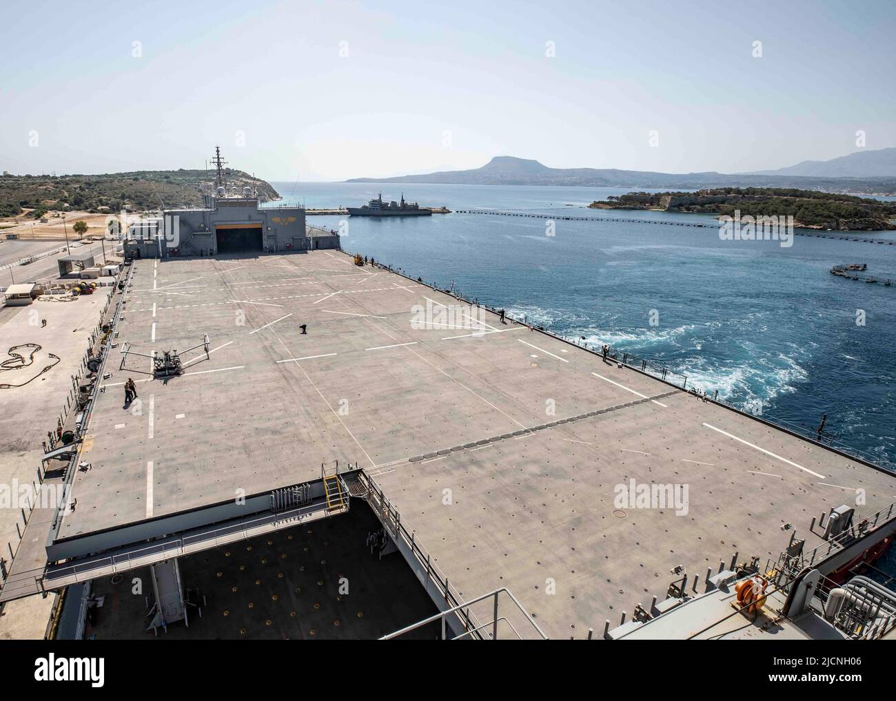 220605-N-TI693-1062 NAVAL SUPPORT ACTIVITY SOUDA BAY, Greece (June 5 ...
