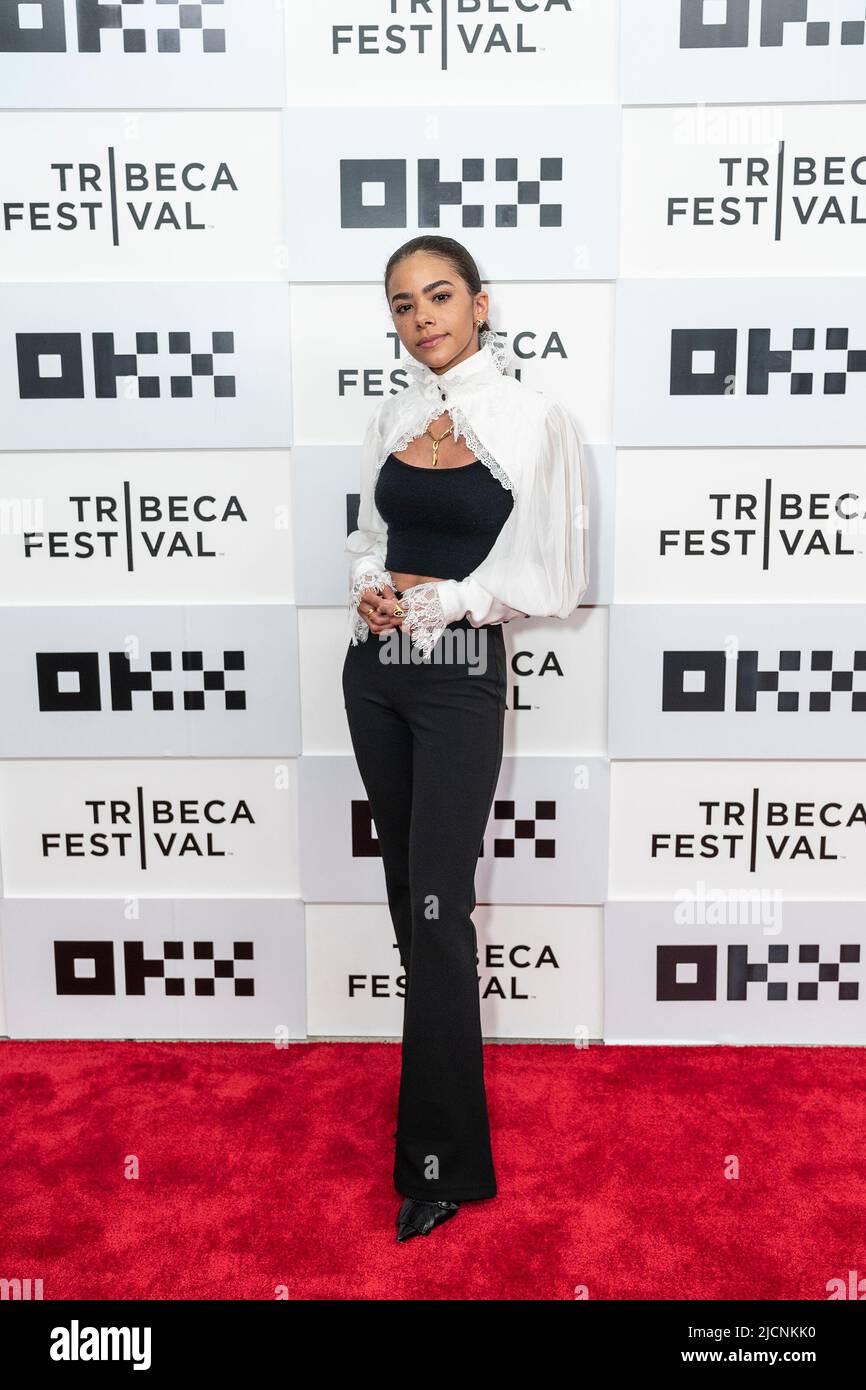 New York, United States. 13th June, 2022. Antonia Gentry attends premiere of 'Cha Cha Real Smooth' during Tribeca Film Festival at BMCC (Photo by Lev Radin/Pacific Press) Credit: Pacific Press Media Production Corp./Alamy Live News Stock Photo