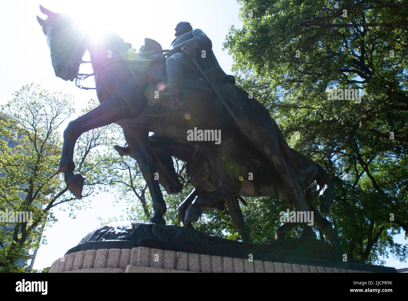 Robert E. Lee and Traveller statue at Lee Park in Dallas, Texas ca. 2013 Stock Photo