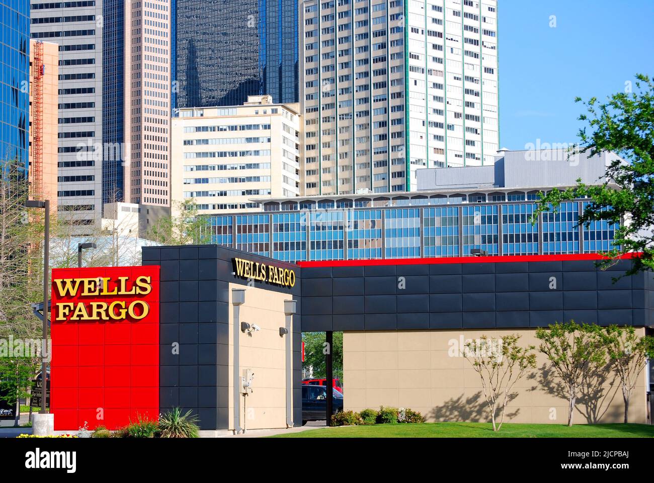 Wells Fargo Bank with downtown Dallas in the background Stock Photo