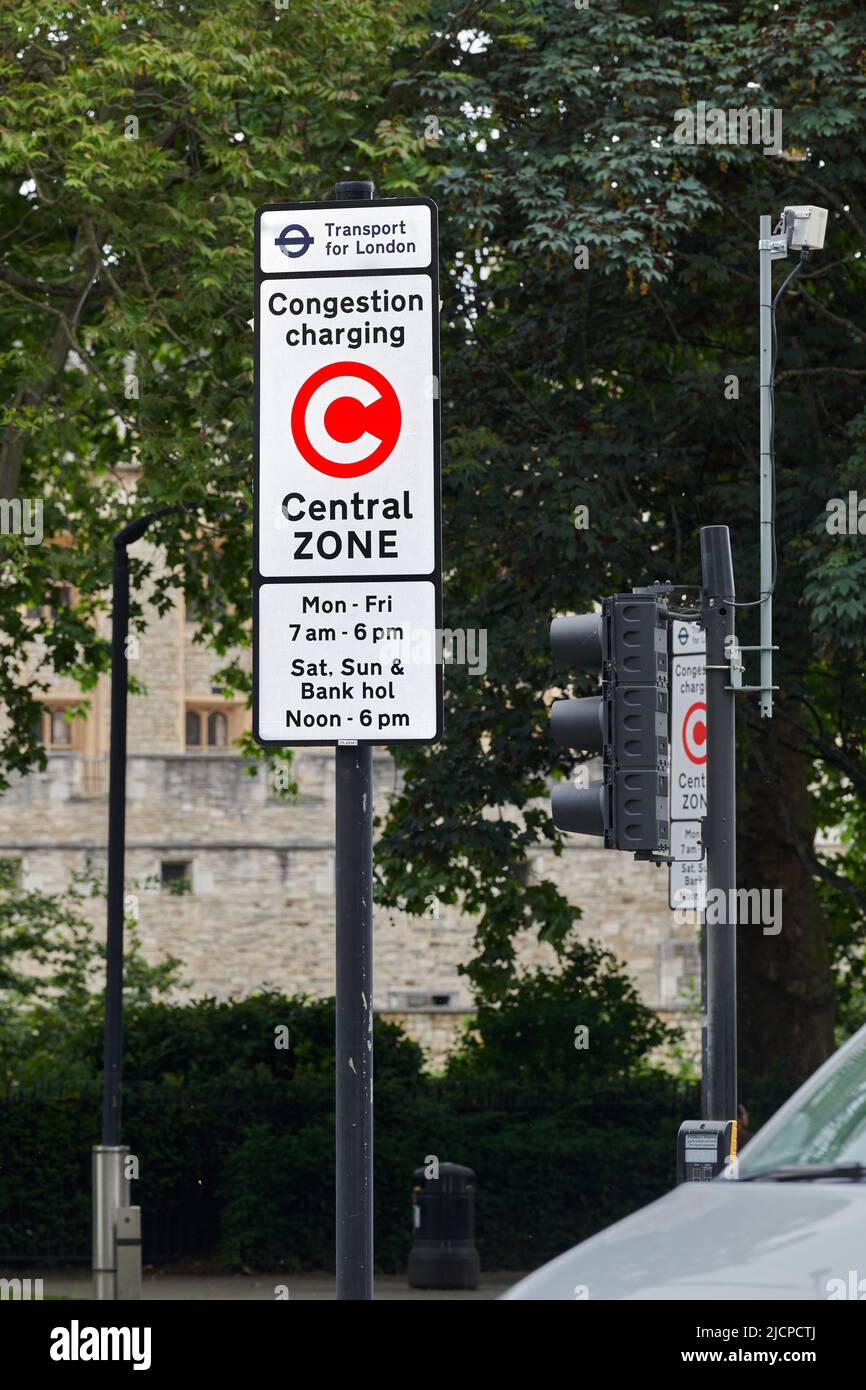 Notice about congestion charging in the central zone of London, England Stock Photo Alamy