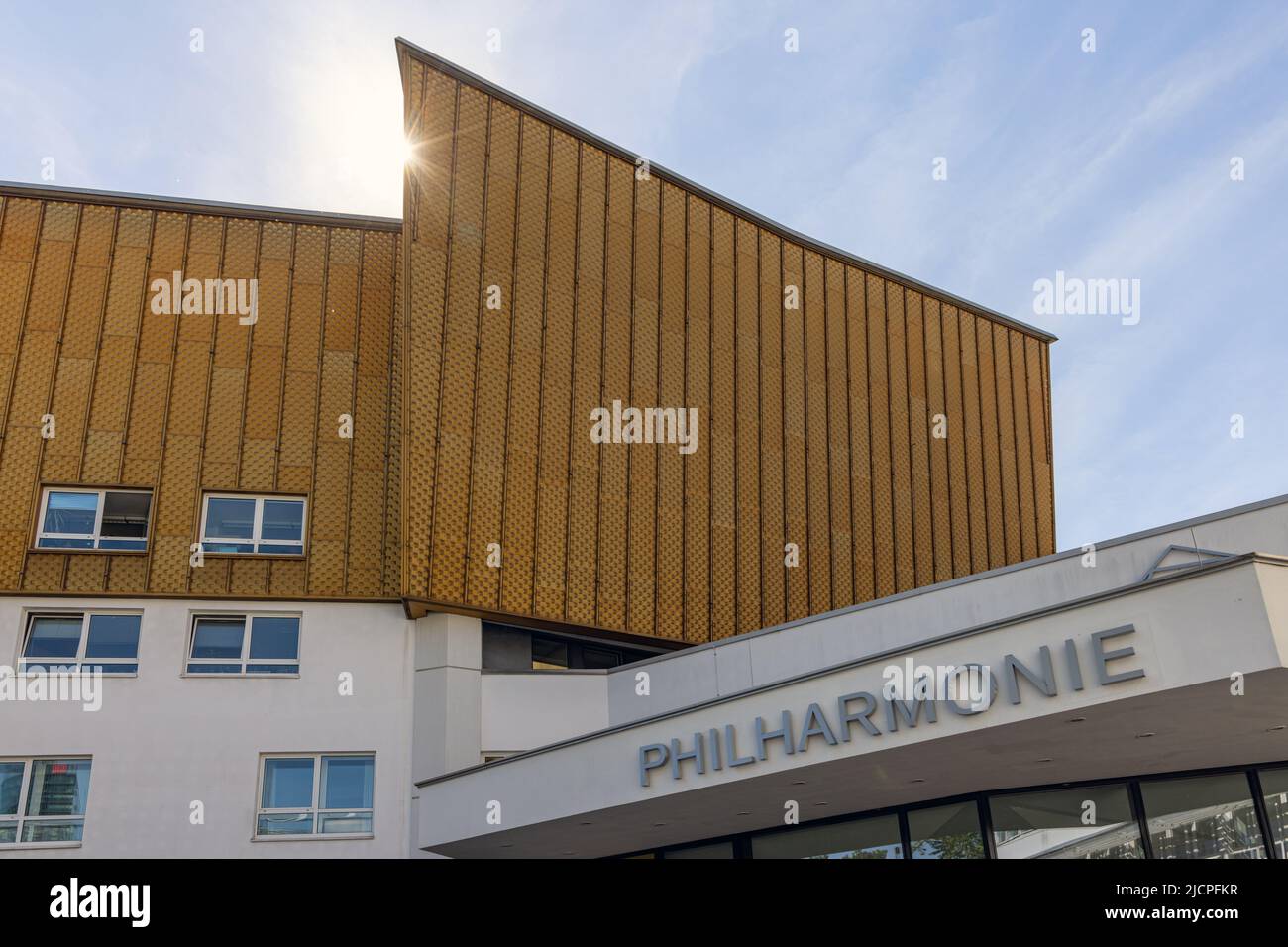 Berlin Philharmonic concert hall, designed by architect Hans Scharoun, home of Berlin Philharmonic orchestra in Berlin, Germany Stock Photo