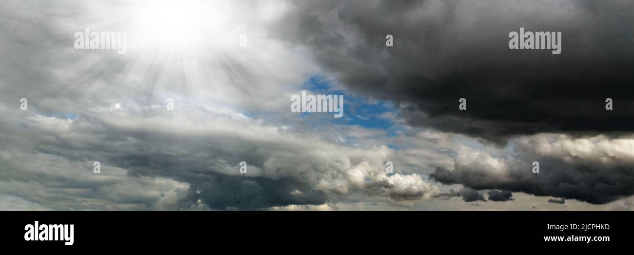 Dramatic stormy sky, dark clouds before rain Stock Photo