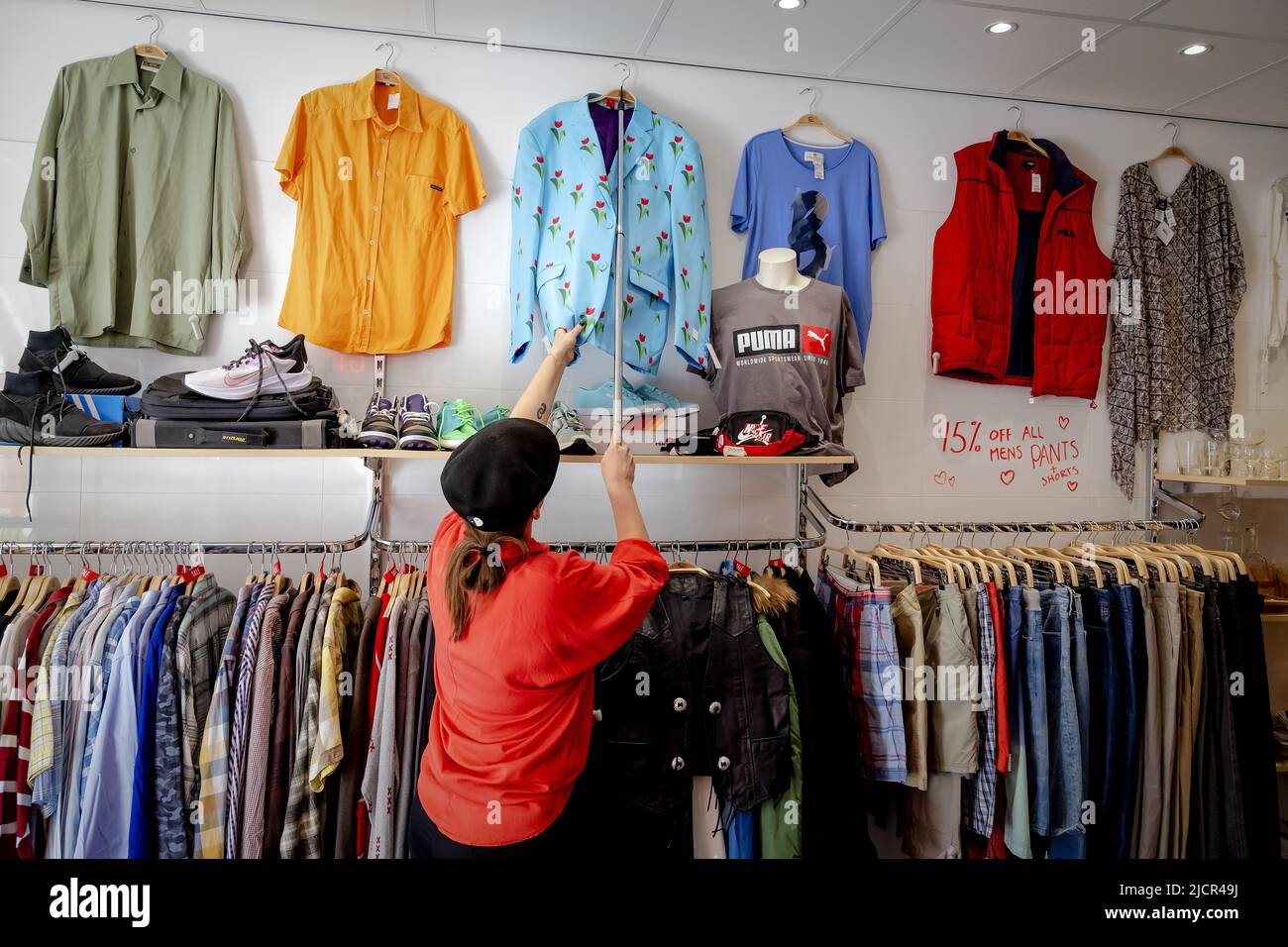 Kledinghanger hires stock photography and images Alamy