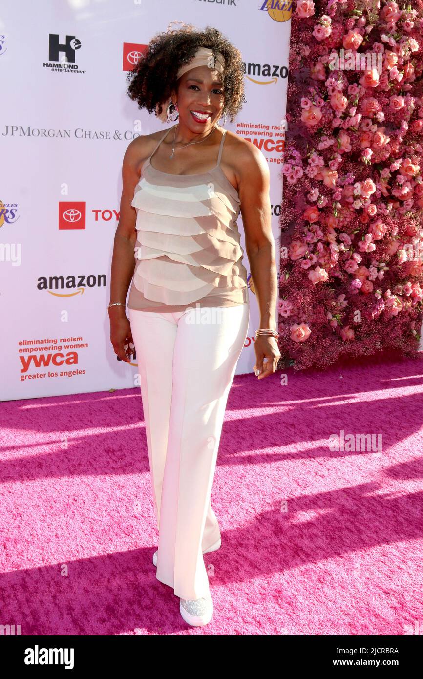 Los Angeles, USA. 14th June, 2022. LOS ANGELES - JUN 14: Kathy Ireland at  the 2022 YWCA Greater Los Angeles Phenomenal Woman Awards at the You Tube  Theater on June 14, 2022