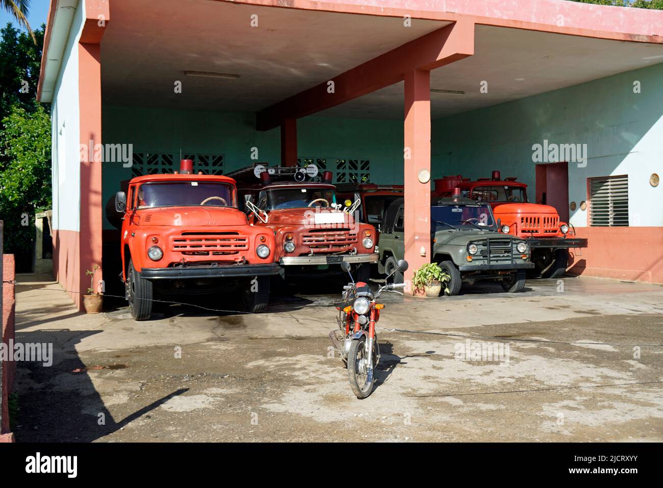 Fire department fights hires stock photography and images Alamy