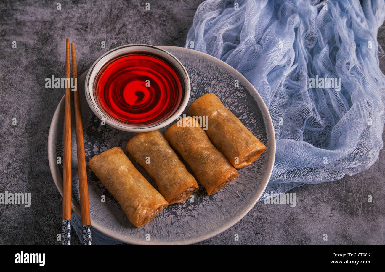 Vietnamese spring rolls with sweet sauce Stock Photo Alamy