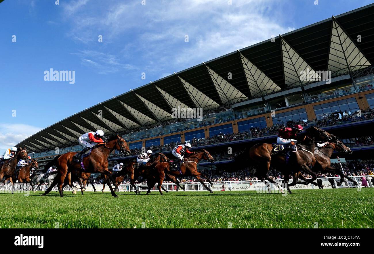 Rising star (far right) ridden by Neil Callan comes home to win The Kensington Palace Stakes from second placed Random Harvest ridden by Saffie Osborne during day two of Royal Ascot at Ascot Racecourse. Picture date: Wednesday June 15, 2022. Stock Photo