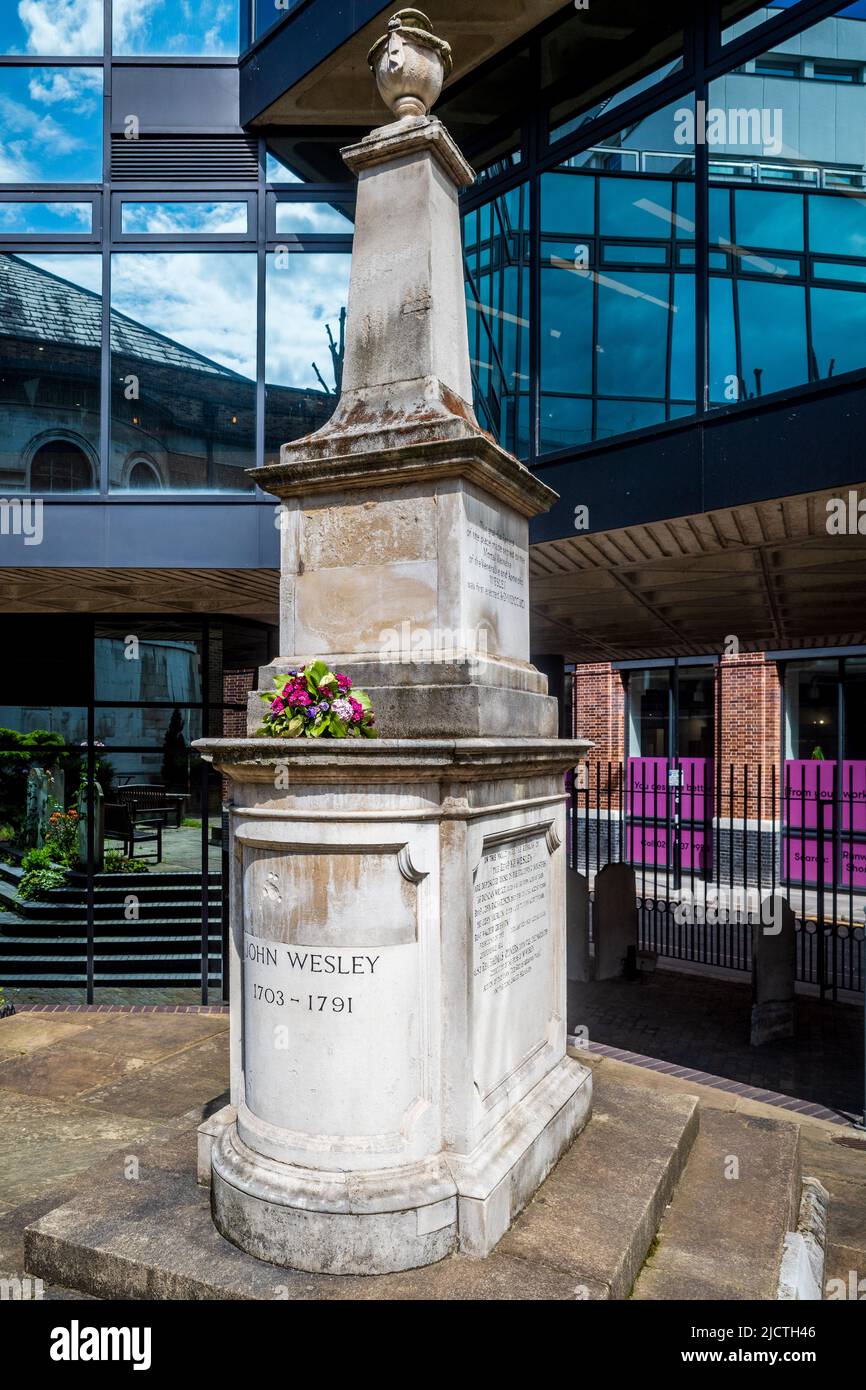 John Wesley Tomb London - the tomb of John Wesley at Wesley's Chapel and Leysian Mission on City Road London. Wesley died on 2 March 1791. Stock Photo