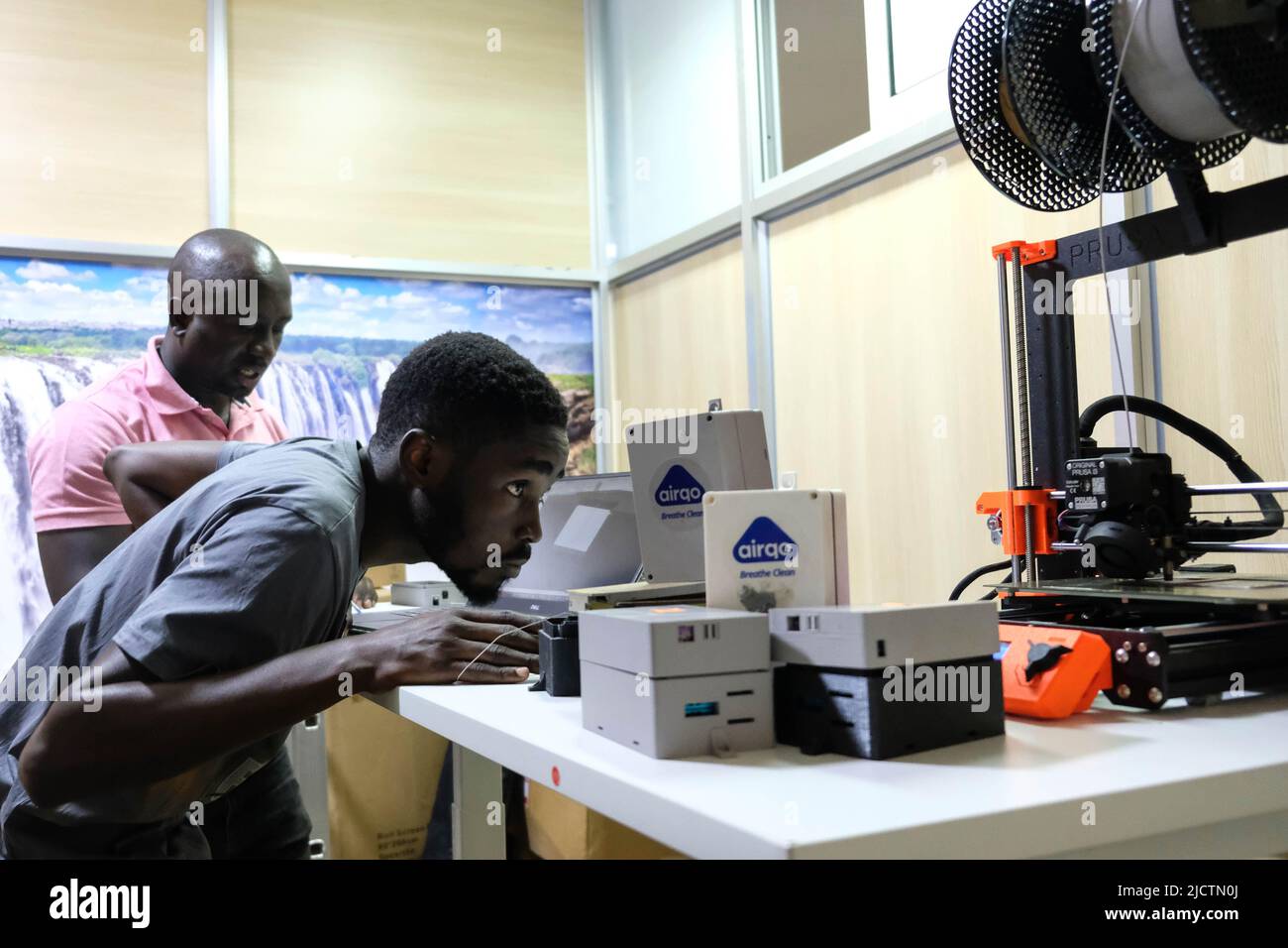 Kampala, Uganda. 31st May, 2022. People work inside the AirQo workshop at Makerere University in Kampala, Uganda, on May 31, 2022. TO GO WITH Ugandan scientists build low-cost air quality monitoring system Credit: Hajarah Nalwadda/Xinhua/Alamy Live News Stock Photo