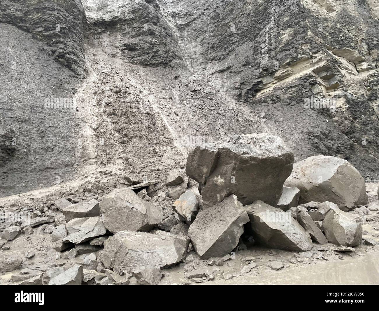 Yellowstone, United States. 13th June, 2022. A rockslide was out the North Entrance road in Gardner Canyon after record rains and snow melt caused destructive floods closing Yellowstone National Park at the start of the high season, June 13, 2022 in Yellowstone, Montana. Credit: Jacob W. Frank/NPS Photo/Alamy Live News Stock Photo