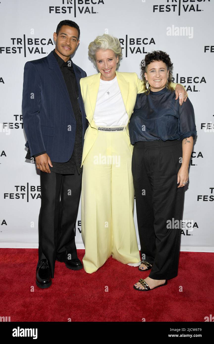 New York, USA. 15th June, 2022. (L-R) Daryl McCormack, Emma Thompson, and director Sophie Hyde attend 'Good Luck To You, Leo Grande' premiere during the 2022 Tribeca Film Festival at SVA Theater in New York, NY, June 15, 2022. (Photo by Anthony Behar/Sipa USA) Credit: Sipa USA/Alamy Live News Stock Photo