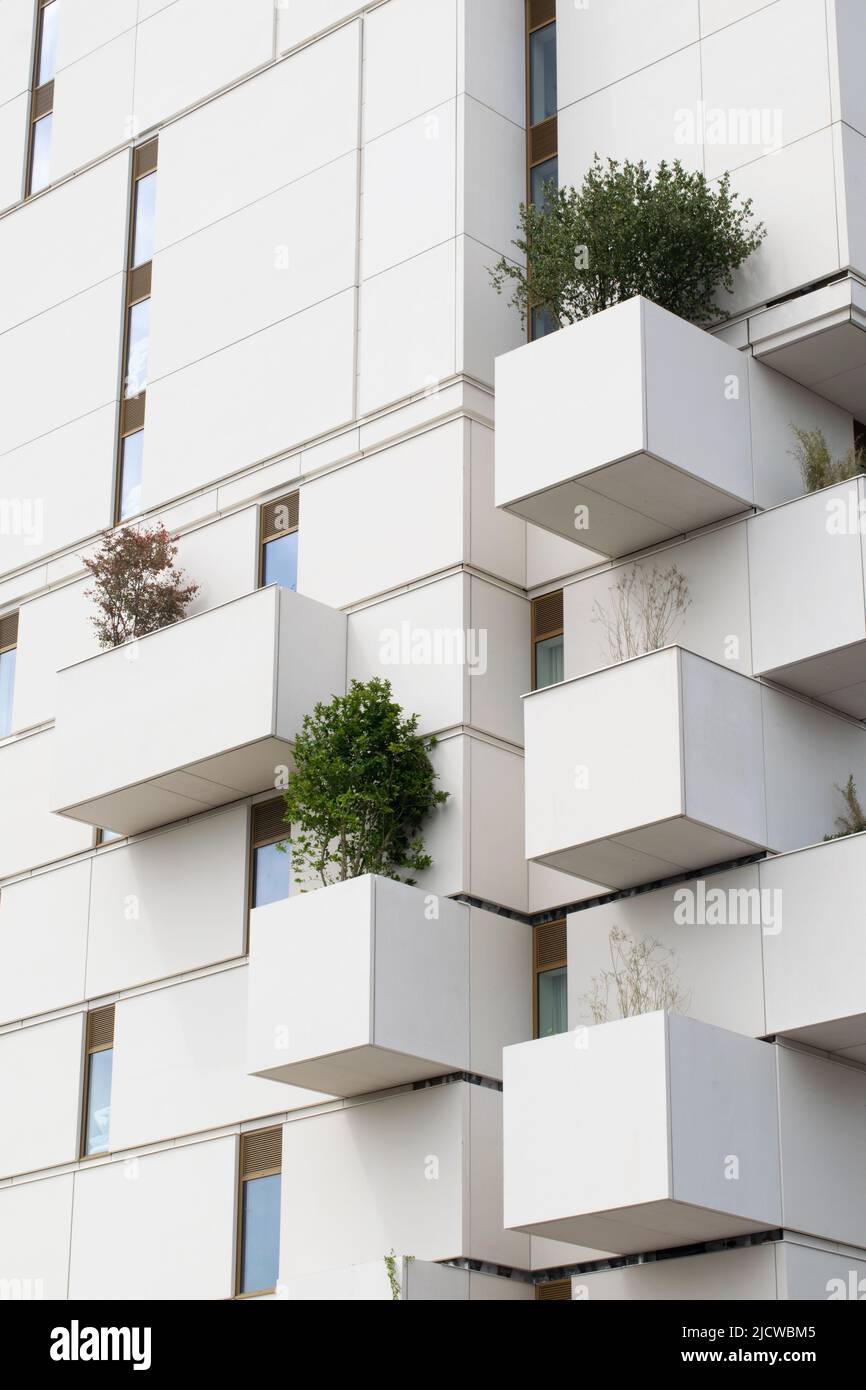 Leonardo Hotel Manchester Piccadilly, Plants growing on the balconies
