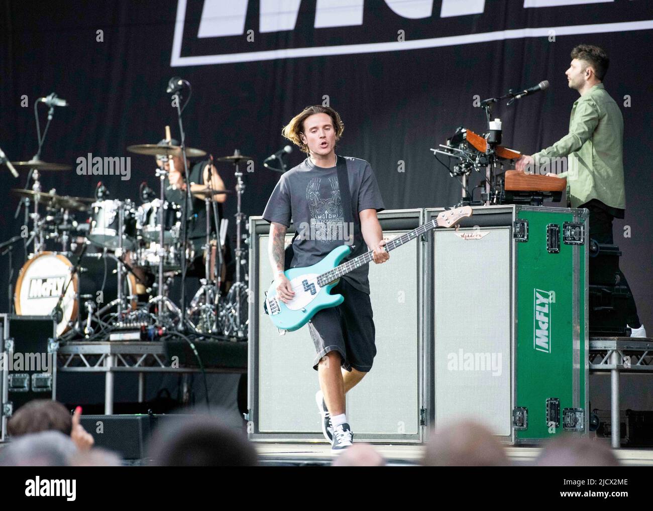 London, UK, Wednesday, 15th June 2022 Dougie Poynter of McFly performs live on stage as part of the Hampton Court Palace Festival, Hampton Court, East Molesey. Credit: DavidJensen / Empics Entertainment / Alamy Live News Stock Photo