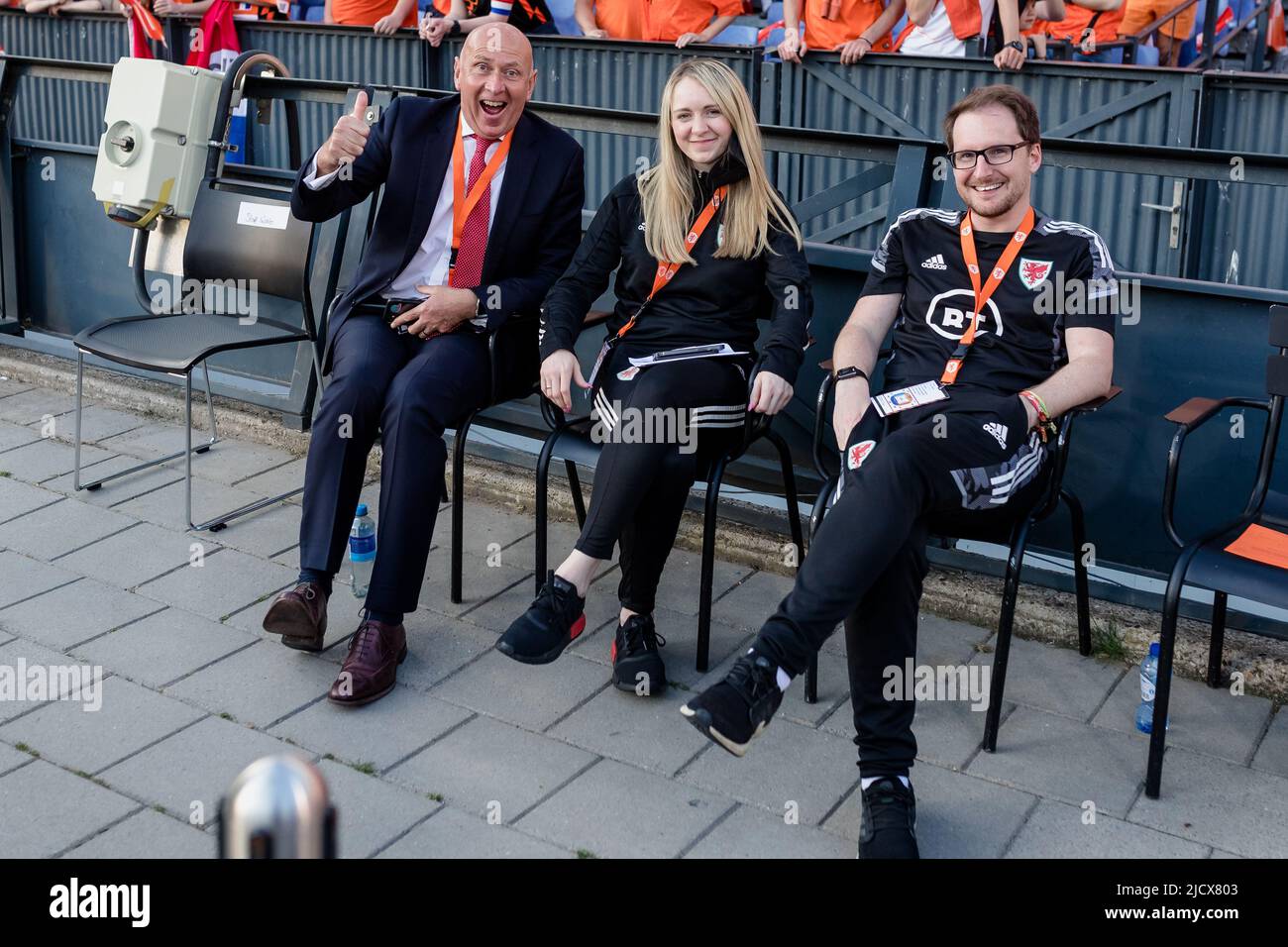 ROTTERDAM, NETHERLANDS - 14 JUNE 2022: Wales’ Media Officer Ian Gwyn Hughes, Wales’ Commercial Department Carys Price and Wales’ Media Officer Owain Harries prior to the League A 2022 Nations League fixture between Netherlands & Wales at the Feyenoord Stadium, Rotterdam on the 14th of June 2022. (Pic by John Smith/FAW) Stock Photo