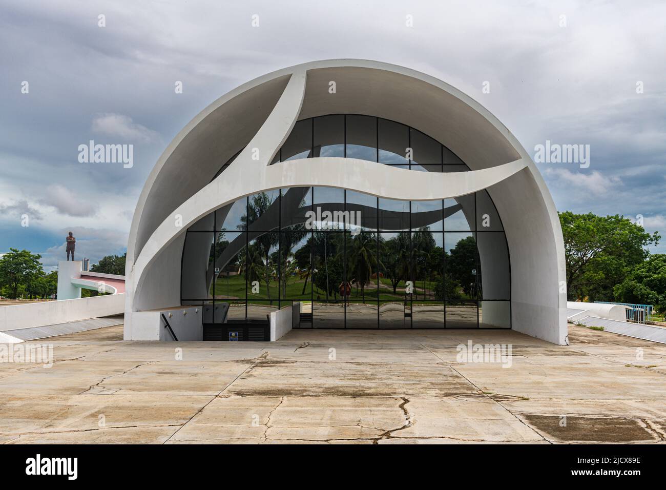 Oscar Niemeyers Memorial Coluna Prestes, Palmas, Tocantins, Brazil, South America Stock Photo