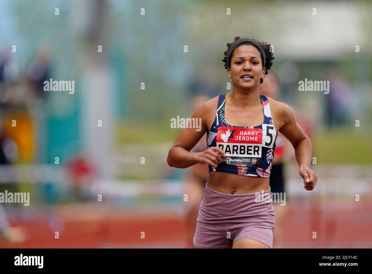 Womens track hi-res stock photography and images - Alamy