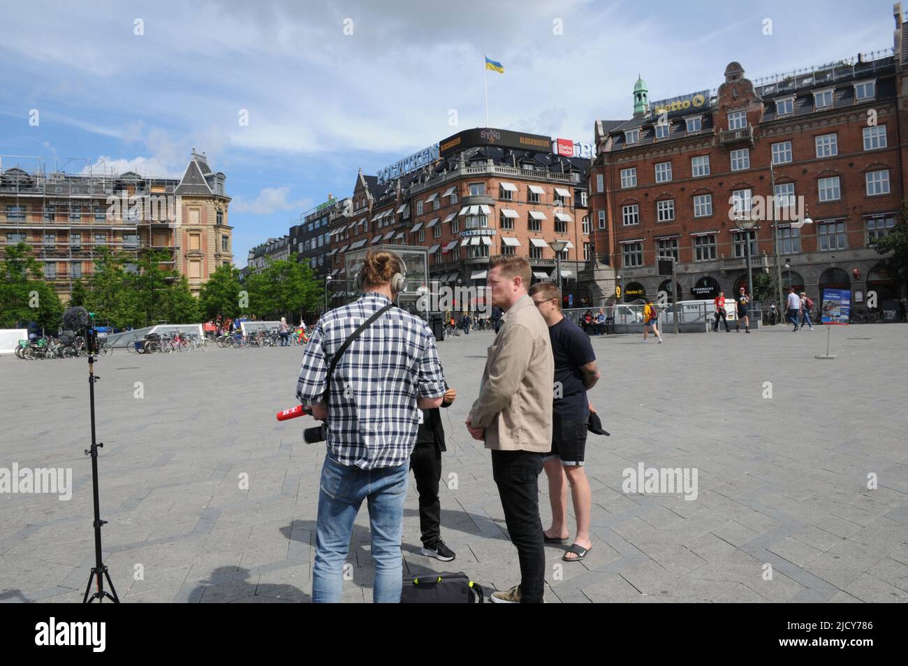 Copenhagen /Denmark/16 June 2022 /Danish leading mediua Politken hus hosts ukraine flag in danish cpital. (Photo..Francis Joseph Dean/Deanpictures). Stock Photo