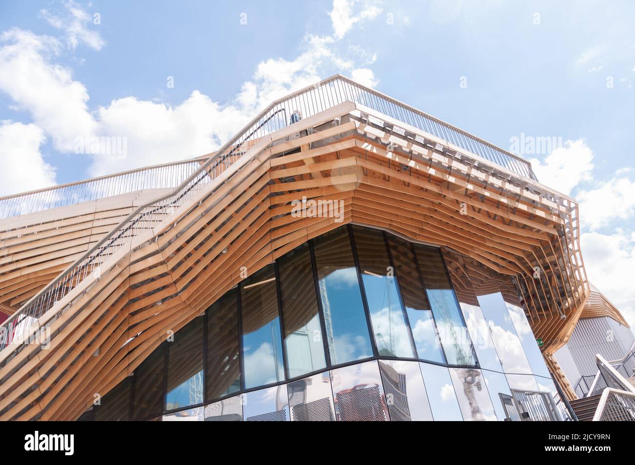 Hagen restaurant timber pavilion in Queen Elizabeth Olympic Park
