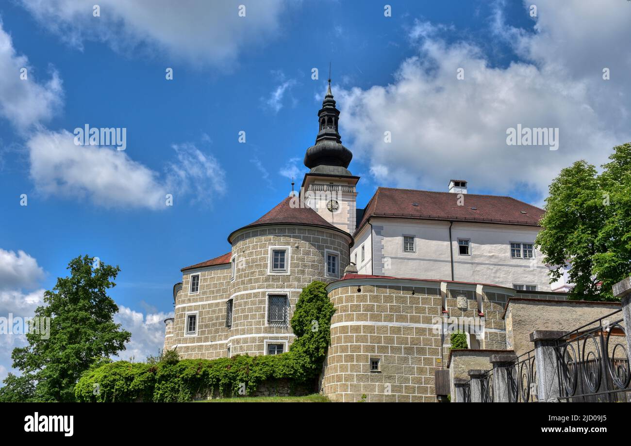 Schloss, Weinberg, Kefermarkt, Mühlviertel, Renaissanceschloss, Burg, Renaissance, Schlossanlage, Mittelalter, imposant, wehrhaft, Turm, Gasse, Rundtu Stock Photo