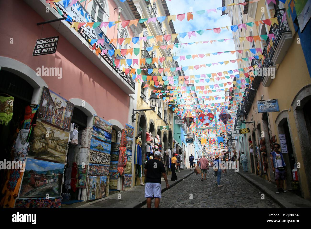 baderolas decorativas vistas na ornamentação para os festejos de São João no Pelourinho, Centro Histórico da cidade de Salvador(Joá Souza/ Futura Pres Stock Photo