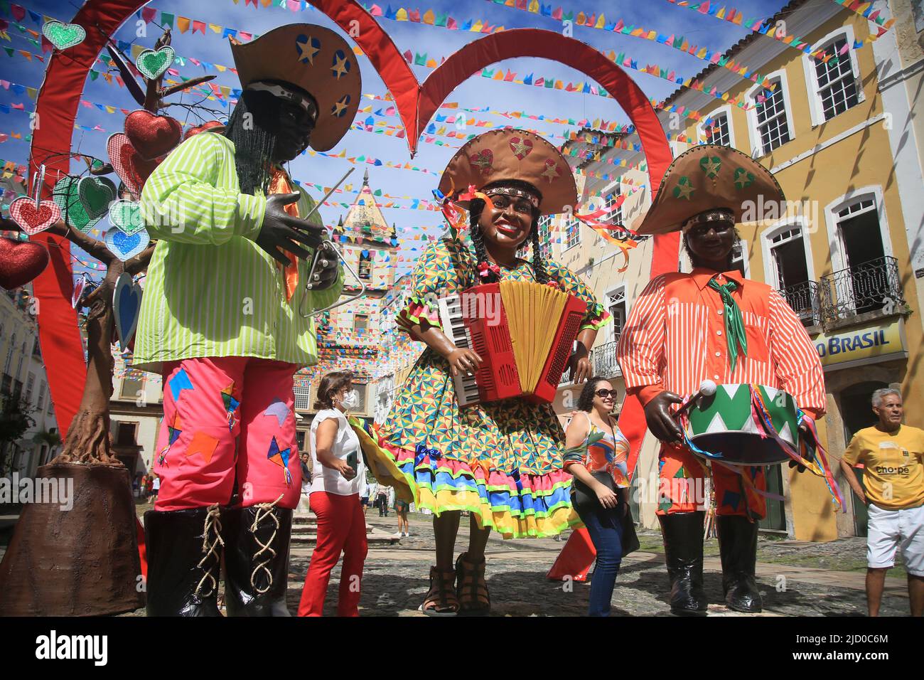 baderolas decorativas vistas na ornamentação para os festejos de São João no Pelourinho, Centro Histórico da cidade de Salvador(Joá Souza/ Futura Pres Stock Photo