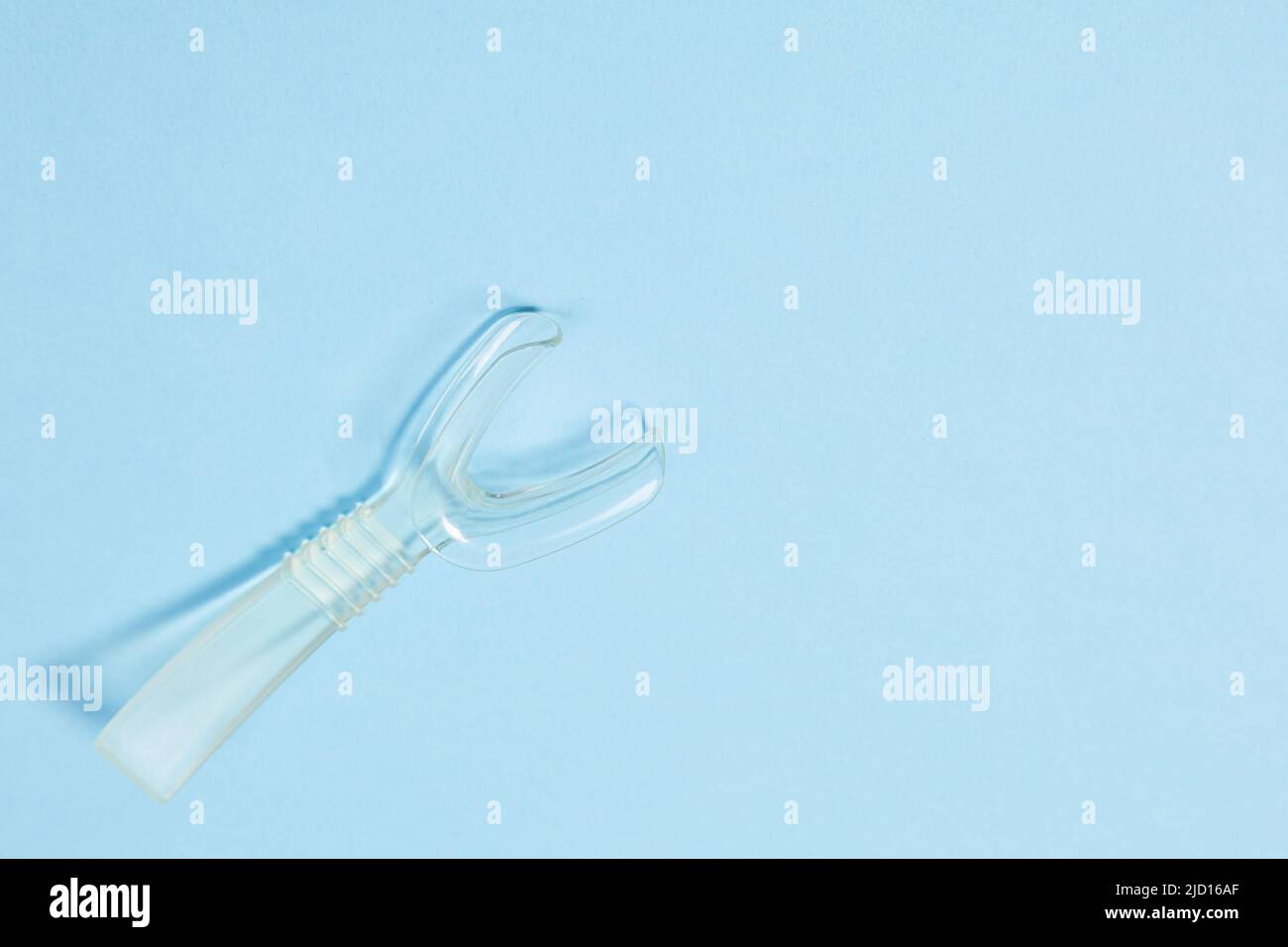 Retractor Dental lip retractor Access to the oral cavity. Wide mouth