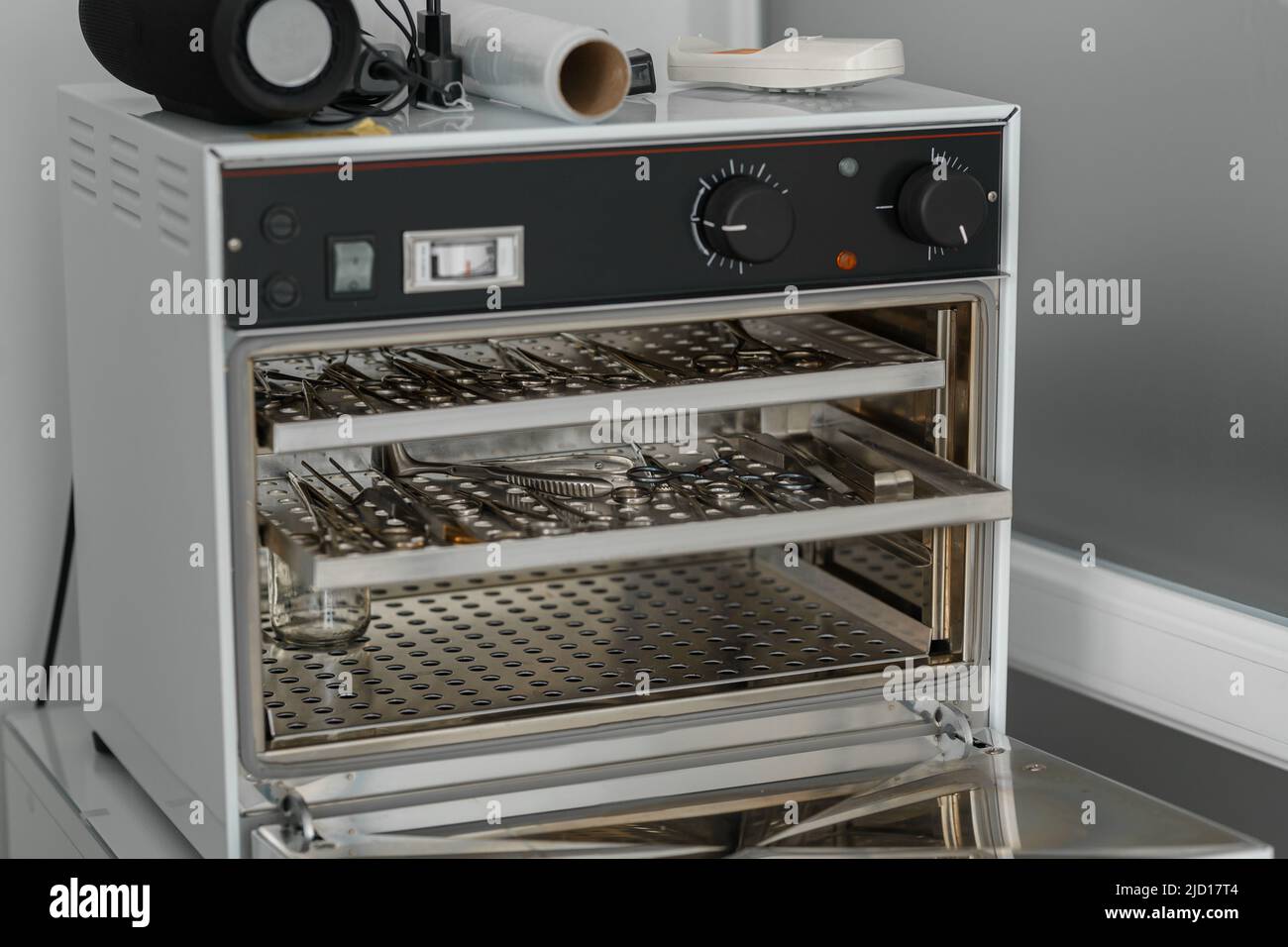 Steam sterilization machine using for washing of surgical instruments