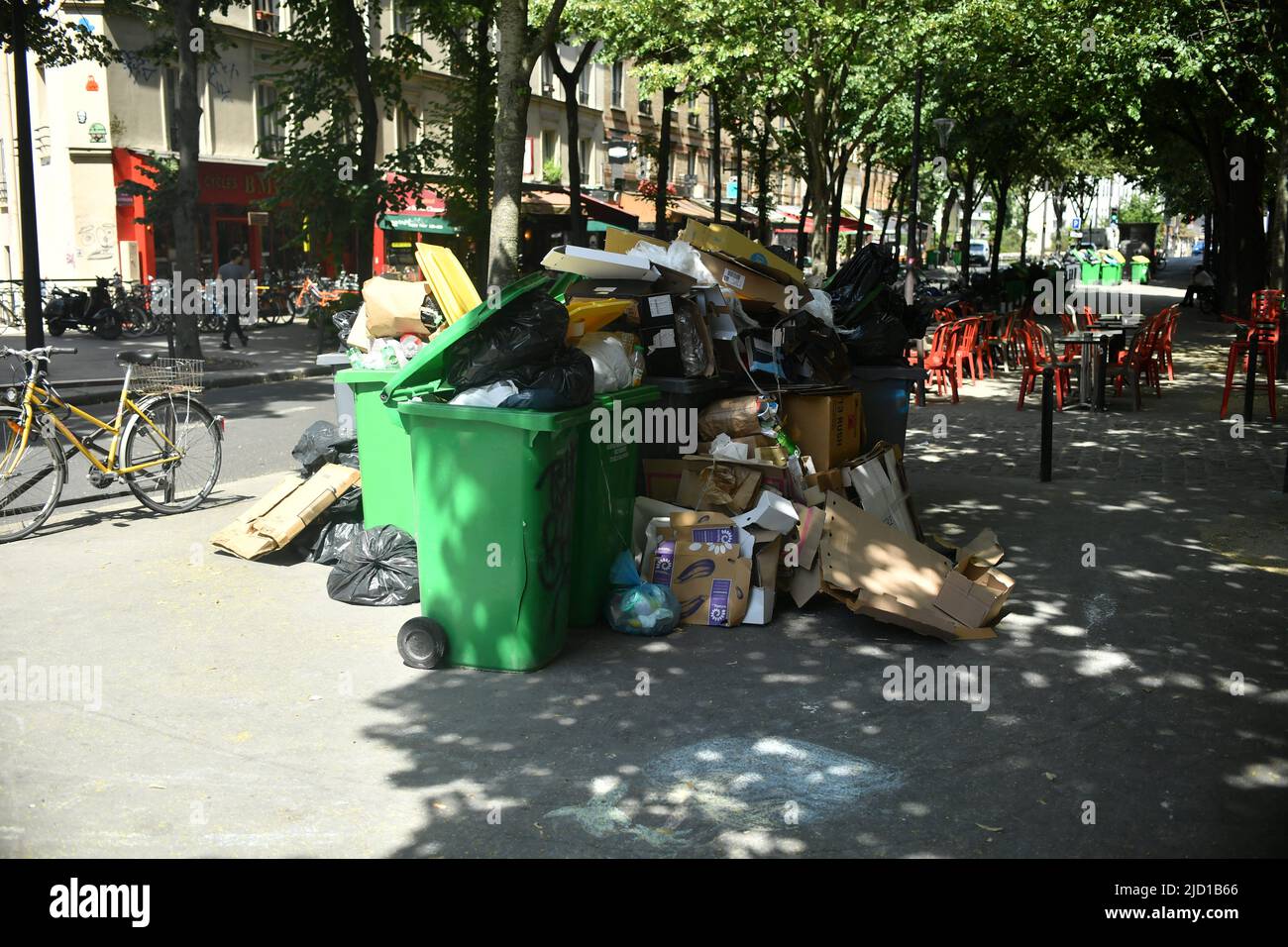 The streets of Paris have been littered with rubbish bins since the
