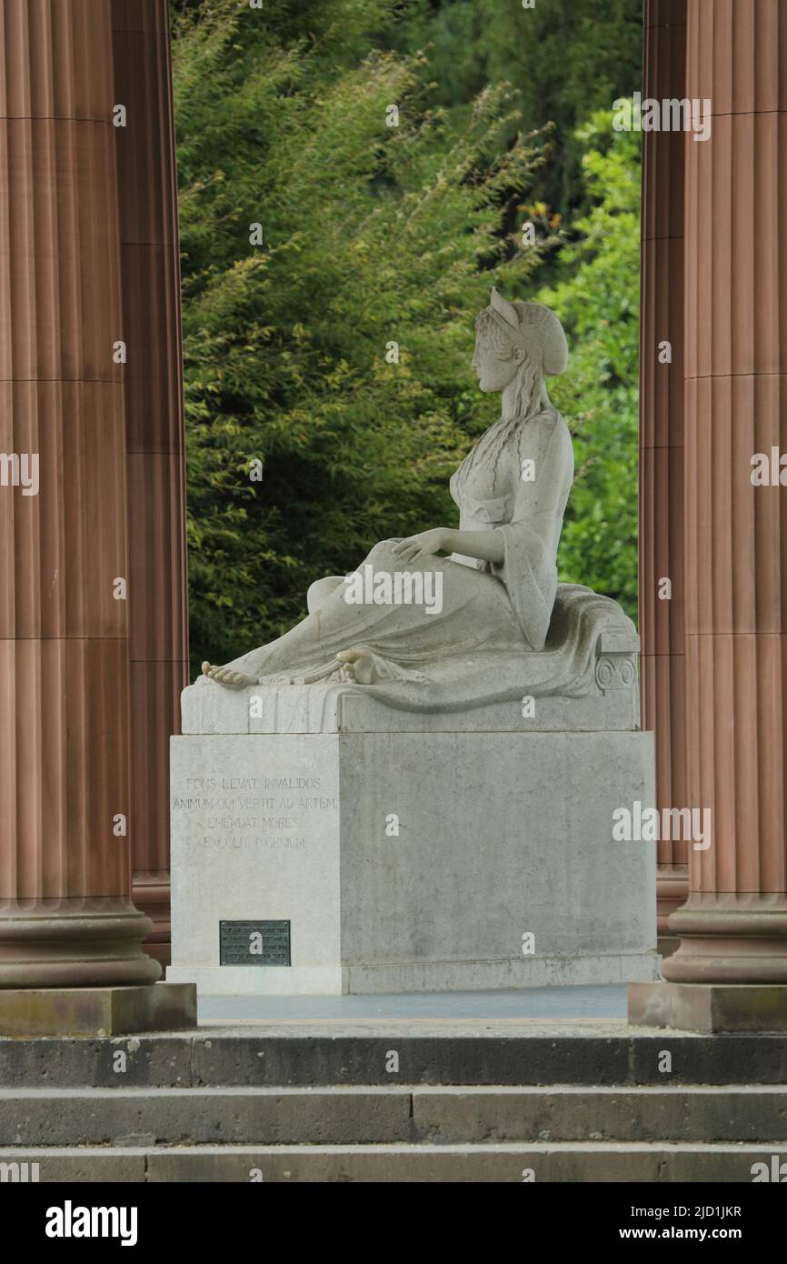 Elisabethenbrunnen with sculpture of the Greek goddess Hygieia in the spa garden, Bad Homburg, Hesse, Germany Stock Photo