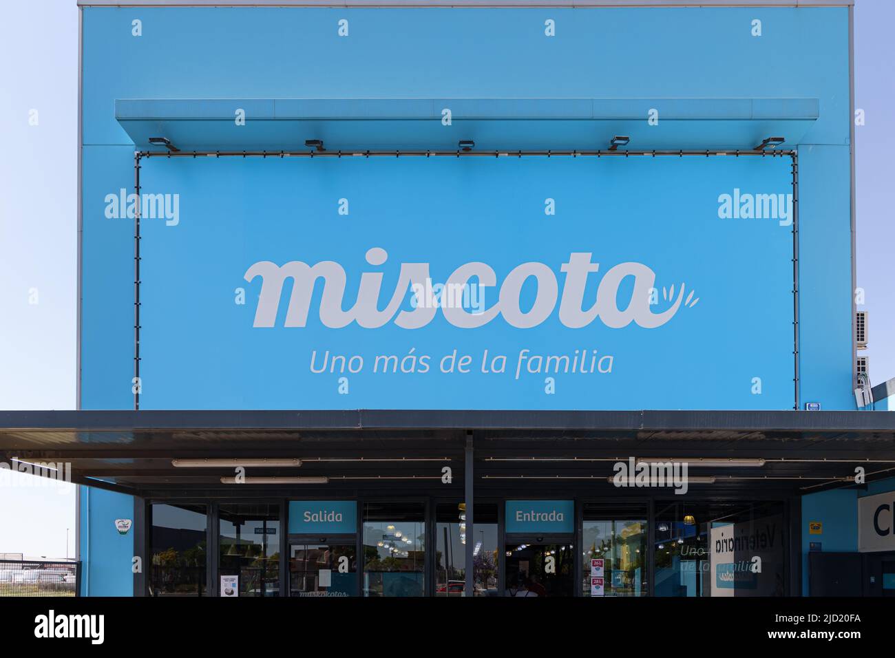 MASSANASSA, SPAIN - JUNE 06, 2022: Miscota is an online store for pets and animals Stock Photo