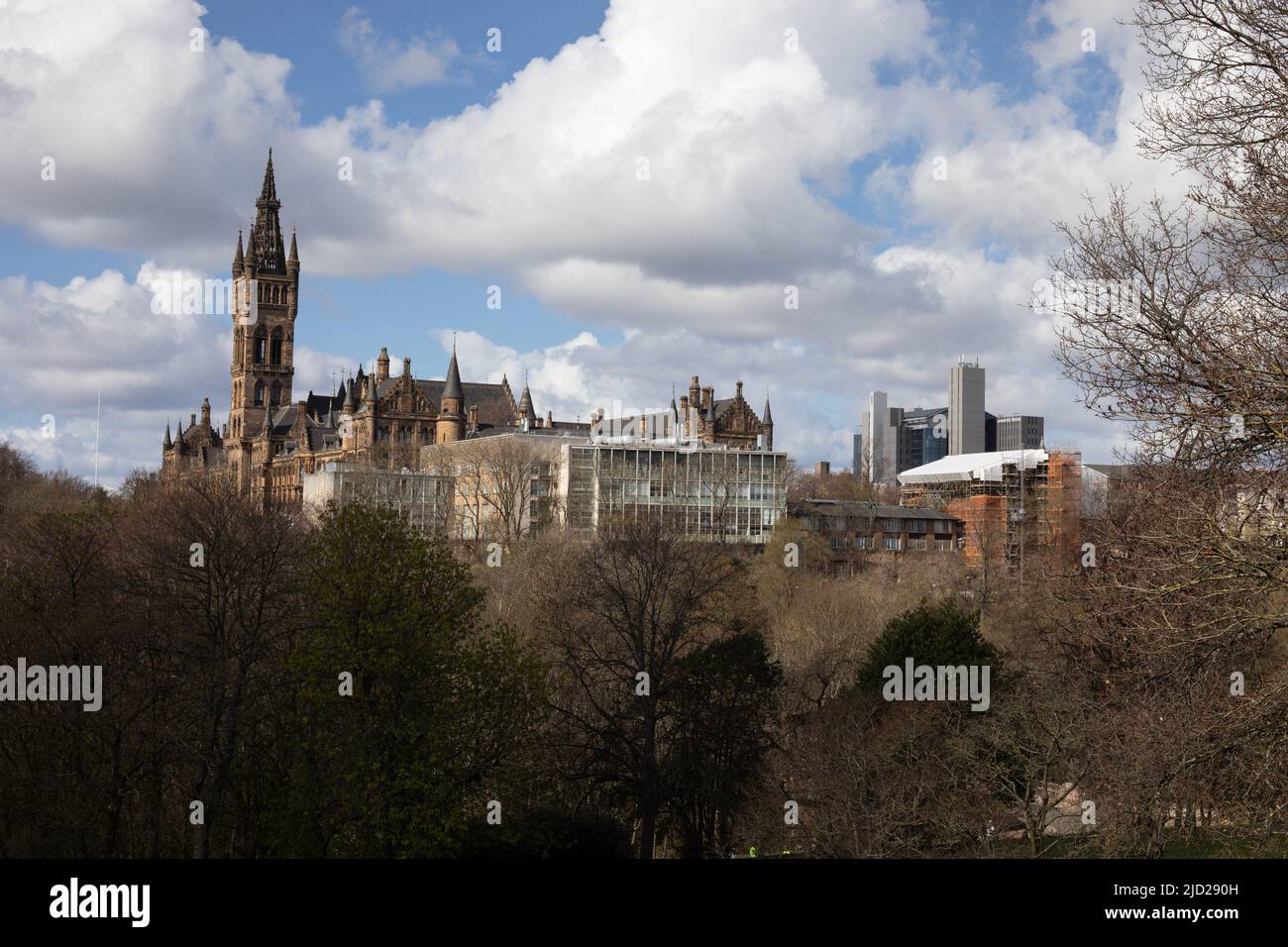 University of Glasgow seen from Kelvingrove Park in Glasgow, Scotland, 8 April 2022.   N55°52.139' W4°16.977' Stock Photo