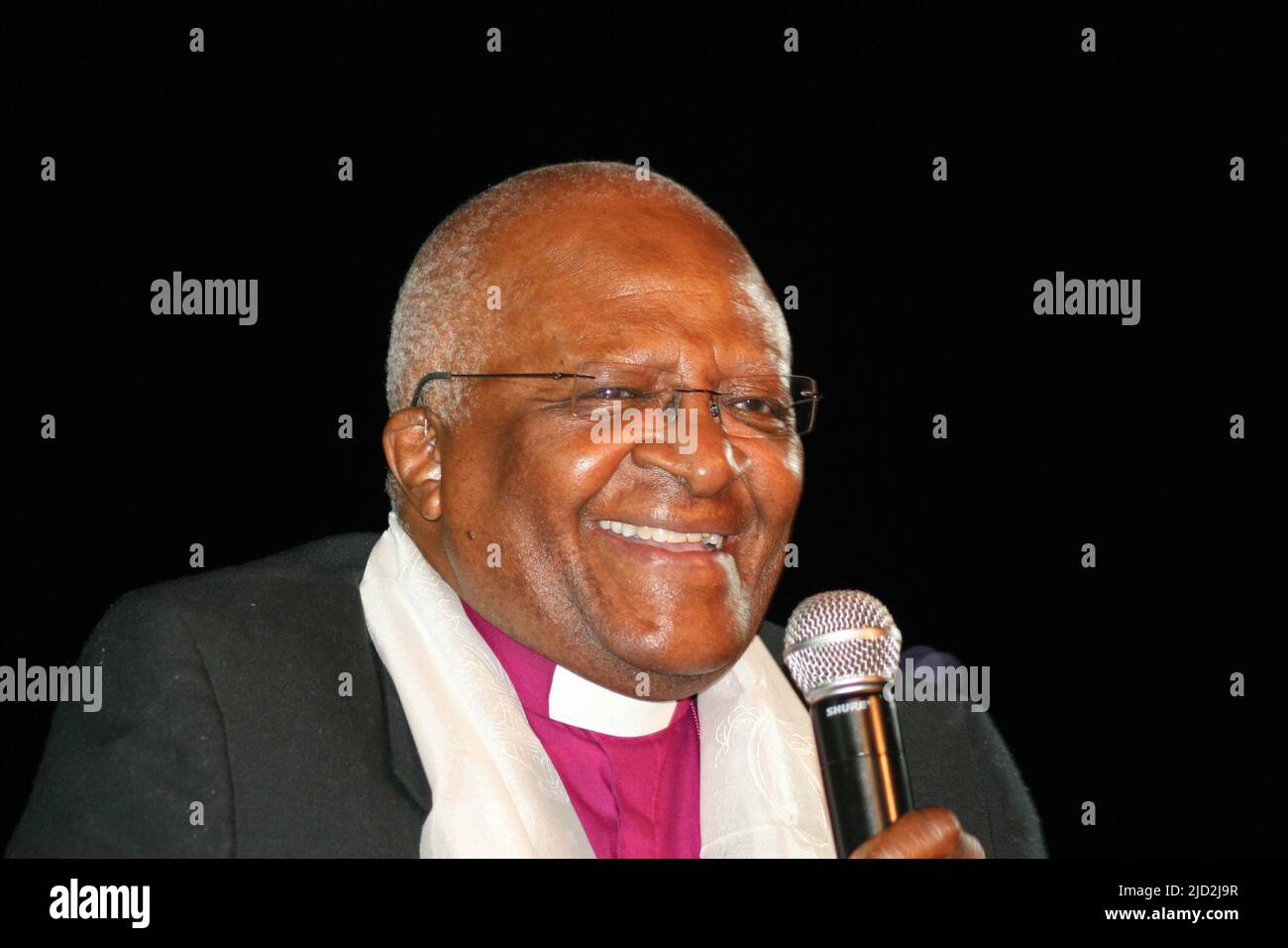 Archbishop Desmond Tutu giving a speech at the Humanity's Team Conference at Freedom Park, Pretoria/Tshwane, Gauteng, South Africa. Stock Photo