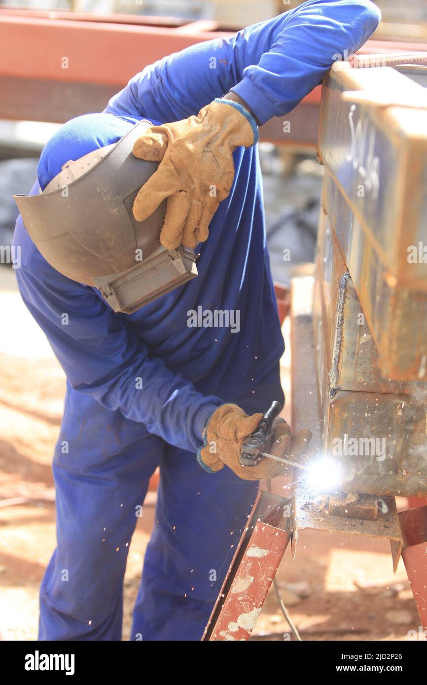 weld, safety, welding, protection, spark, factory, gas, welding wire, smoke, industry