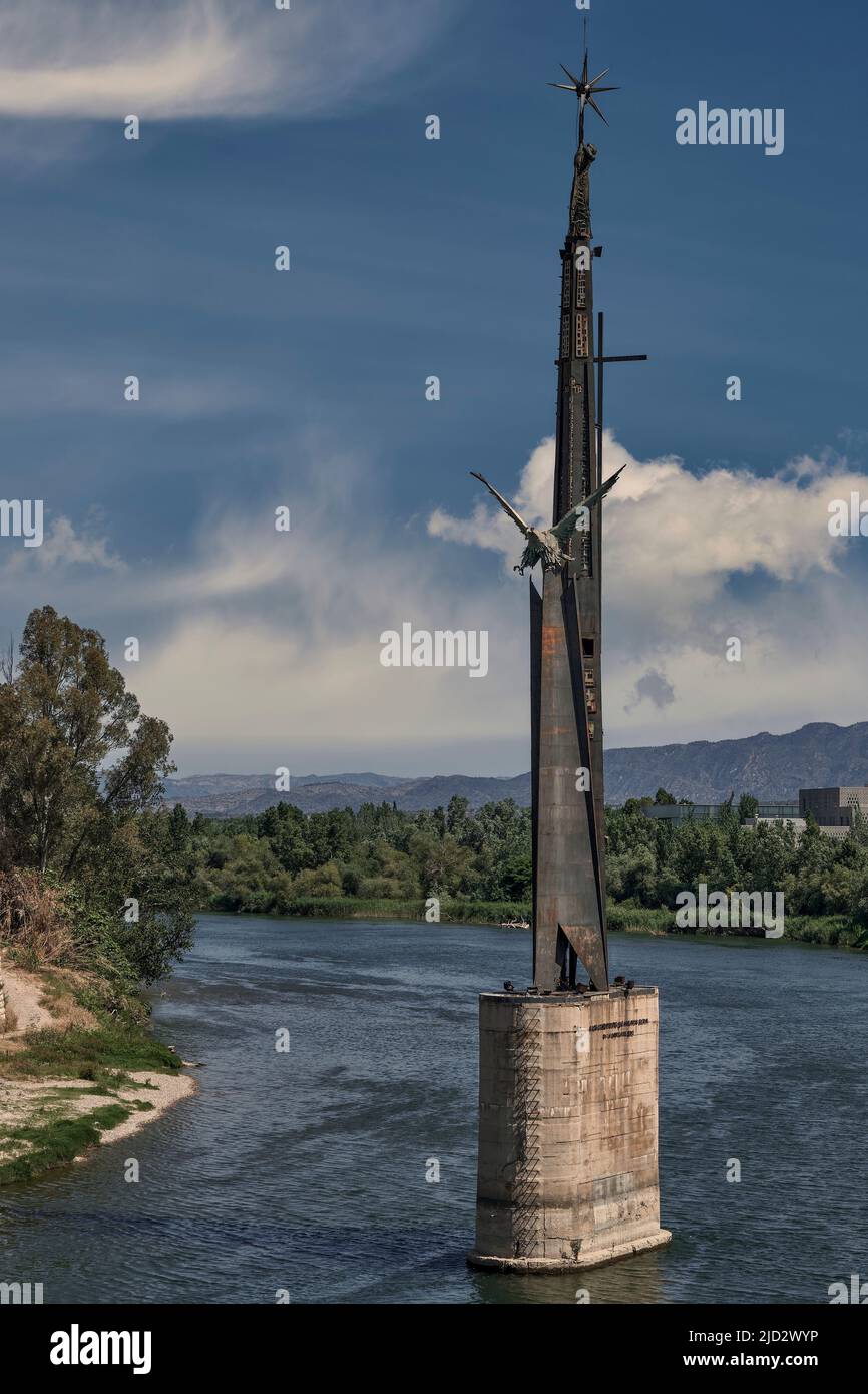 Monument to the fighters who found glory in the battle of the Ebro river passing through Tortosa, Tarragona, Catalonia, Spain, Europe Stock Photo