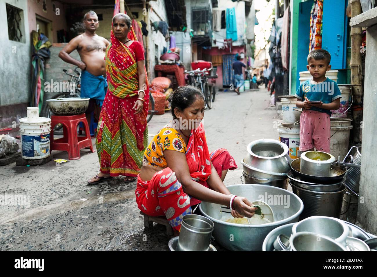 Scenes from a shantytown, slum in Calcutta, Bengal, India Stock Photo