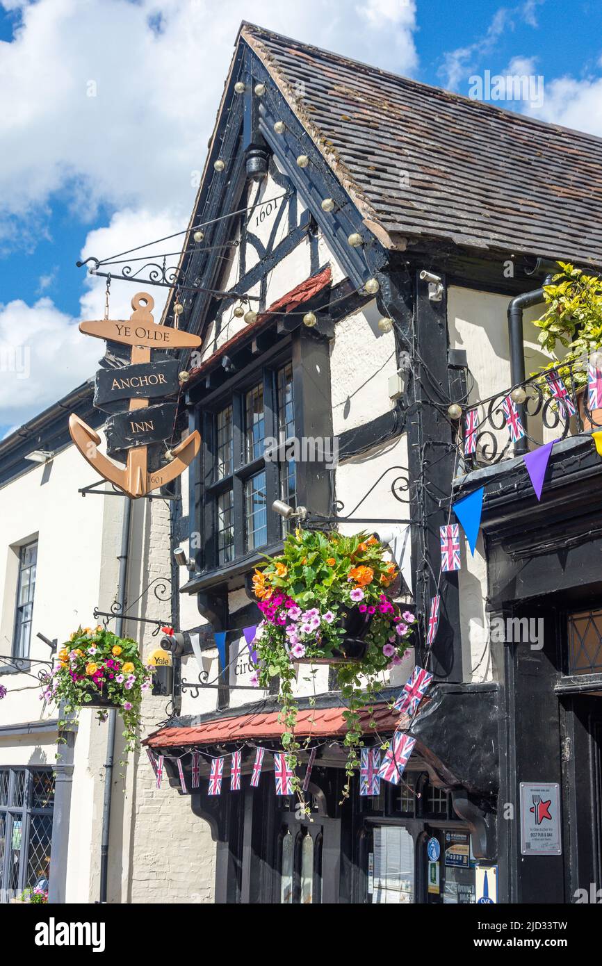 17th Century The Olde Anchor Inn, High Street, UptonuponSevern