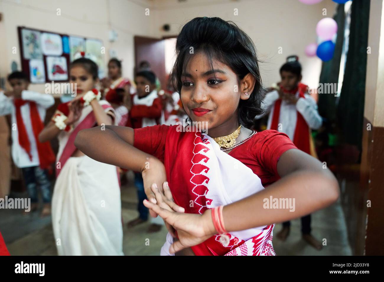 Dance group Girls of an Indian dance group in traditional dresses