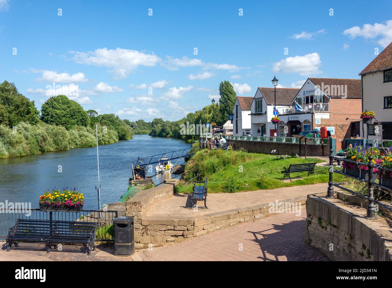 The River Severn at Riverside, Upton-upon-Severn, Worcestershire, England, United Kingdom Stock Photo