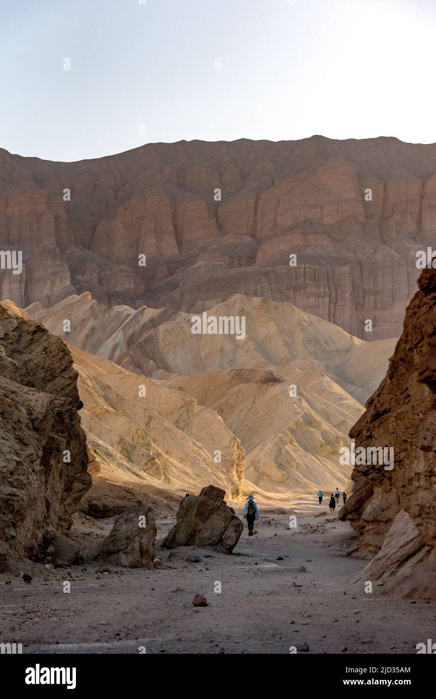 Morning light on badlands hi res stock photography and images Alamy