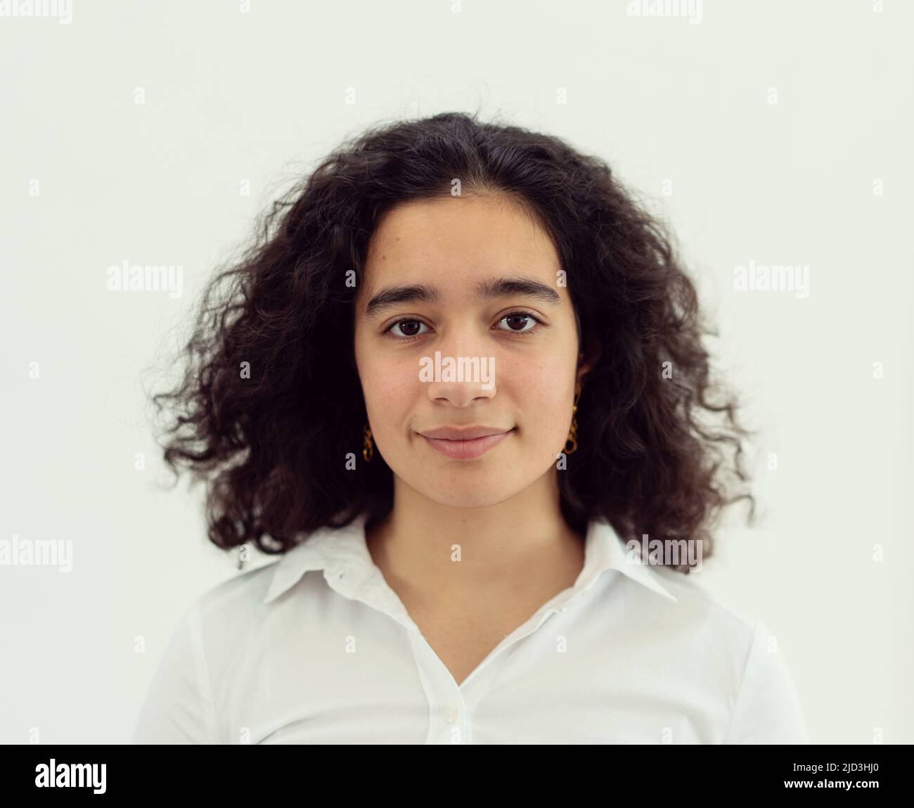 Black curly hair hi-res stock photography and images - Alamy