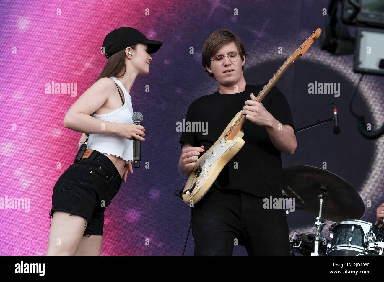 Newport, UK. 17th June, 2022. Norwegian singer songwriter and Scandipop artist Sigrid Solbakk Raabe and guitarist Sondre Berg Abrahamsen perform live on stage at the Isle of Wight Festival Credit: SOPA Images Limited/Alamy Live News Stock Photo